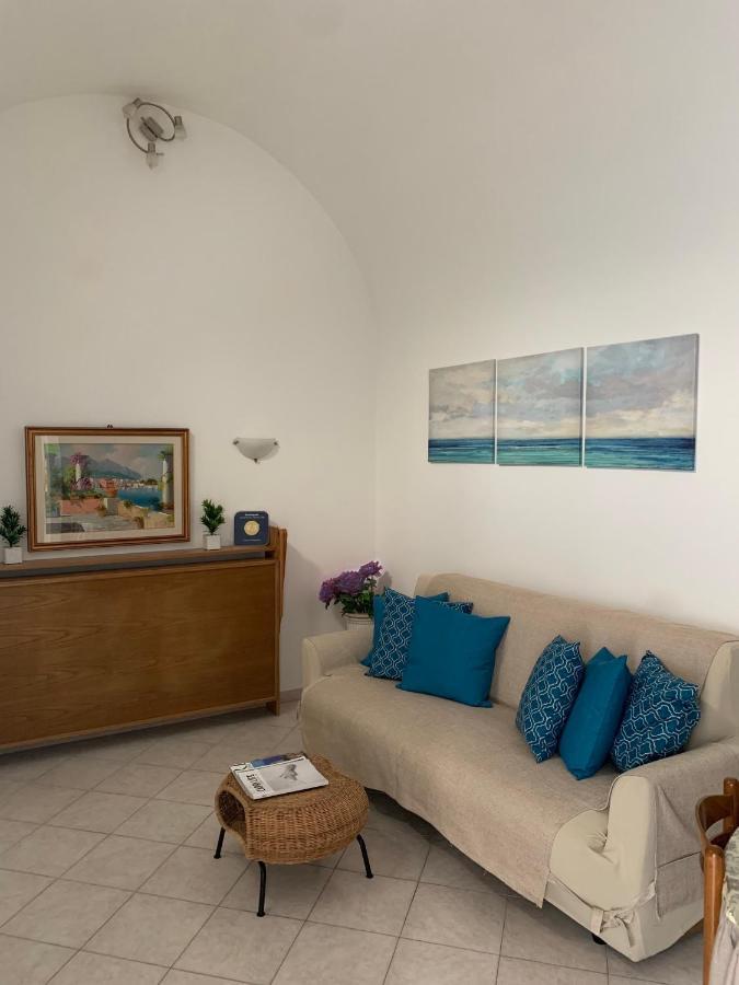 Casa Ilaria - Appartamento In Piazzetta Capri Eksteriør billede
